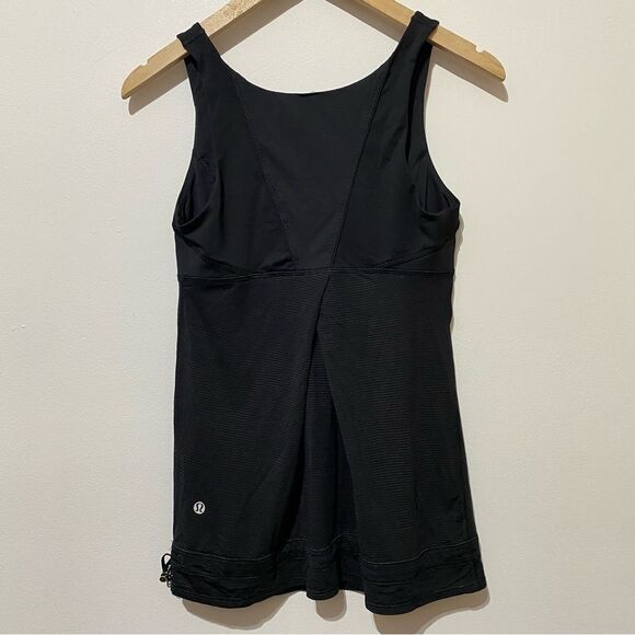 RARE Lululemon Run: Ta Ta Topper - Picture 4 of 6